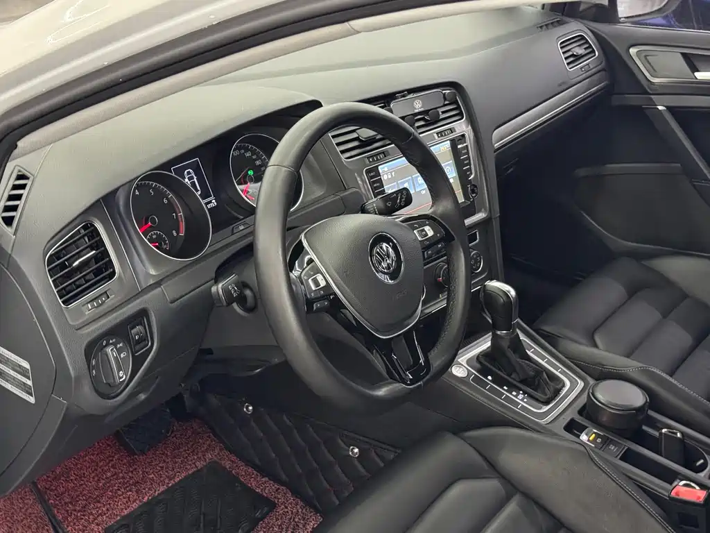 Volkswagen Golf — миниатюра 7