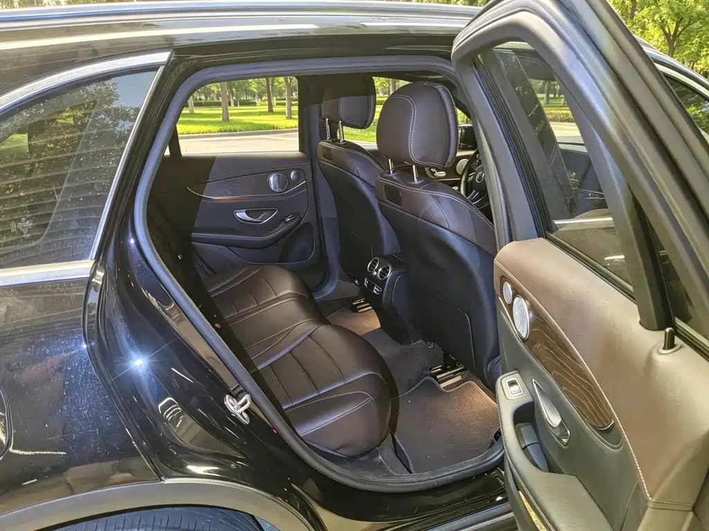 Mercedes-Benz GLC — миниатюра 7
