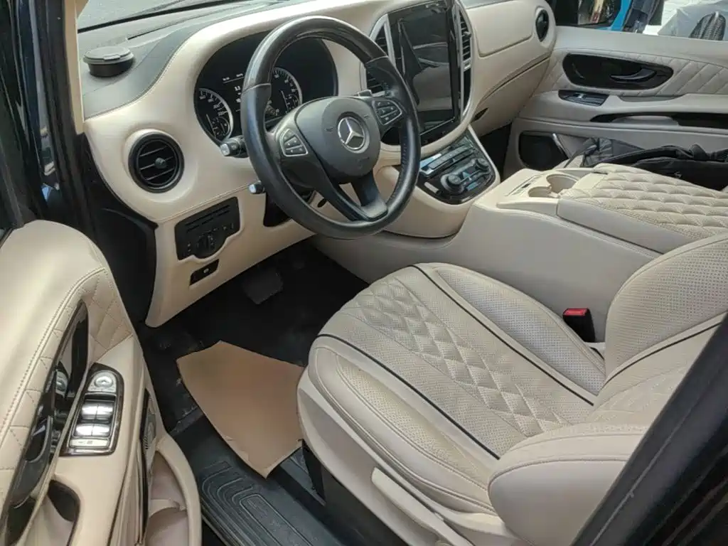 Mercedes-Benz Vito — миниатюра 16