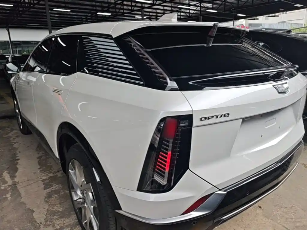 Cadillac IQ — миниатюра 5