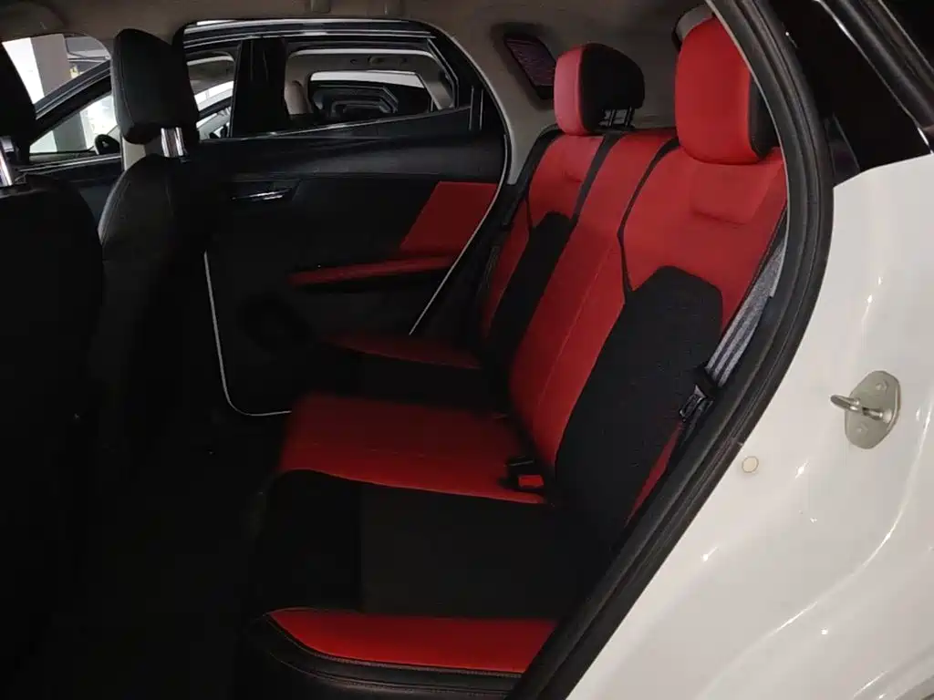 BYD e2 — миниатюра 17