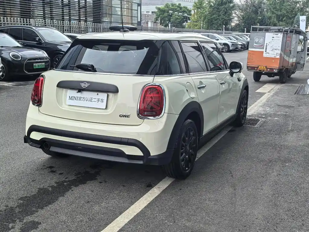MINI Mini — миниатюра 2