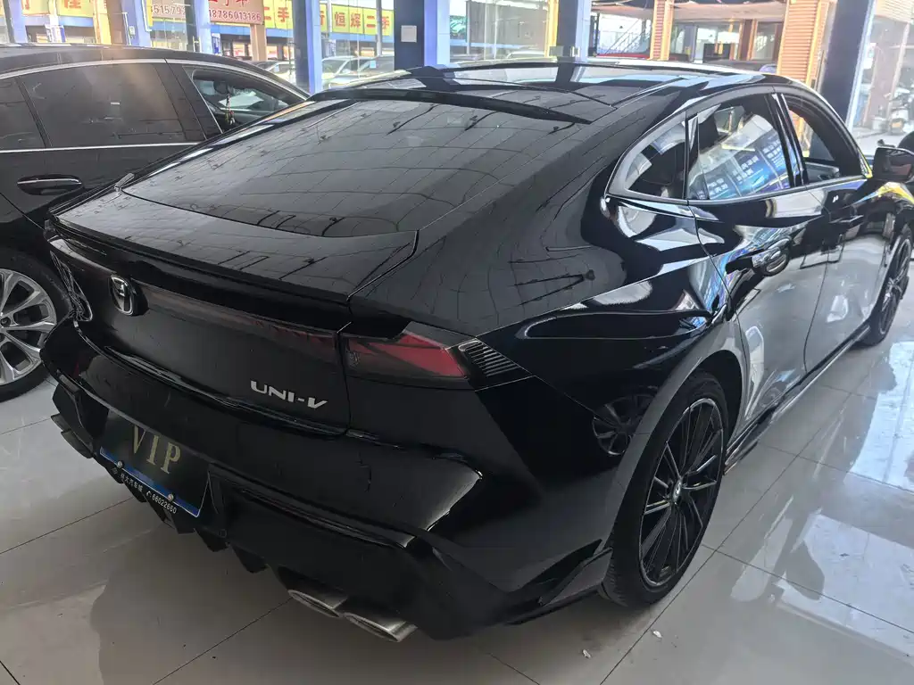 Changan UNI-V — миниатюра 9