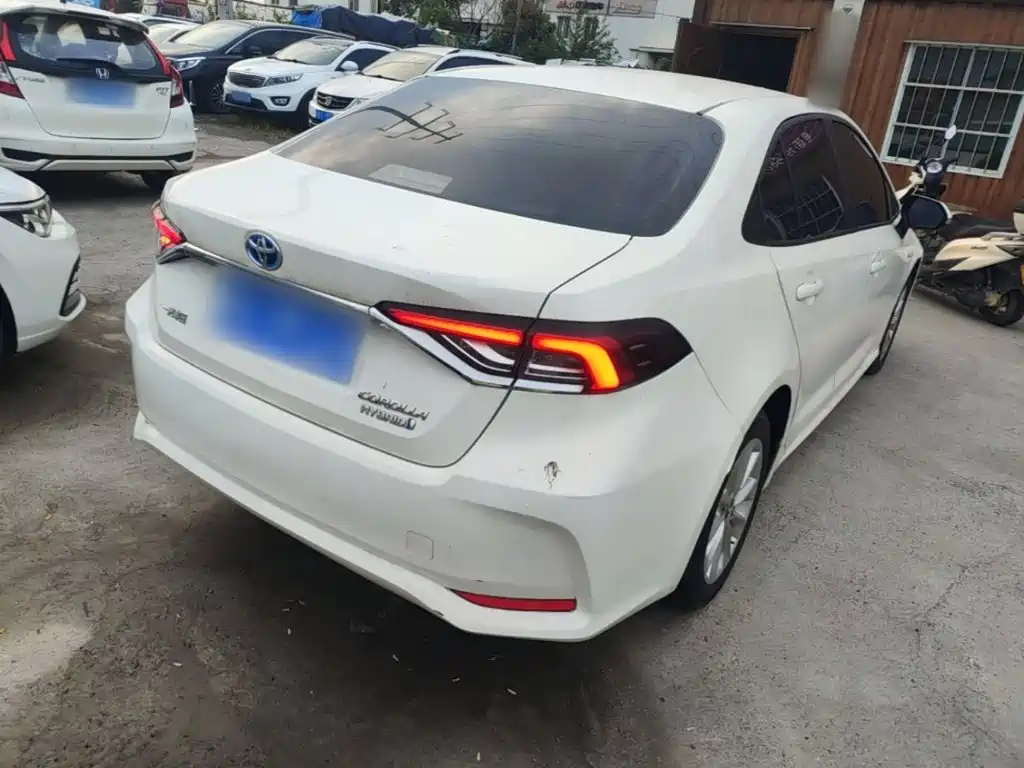 Toyota Corolla — миниатюра 7