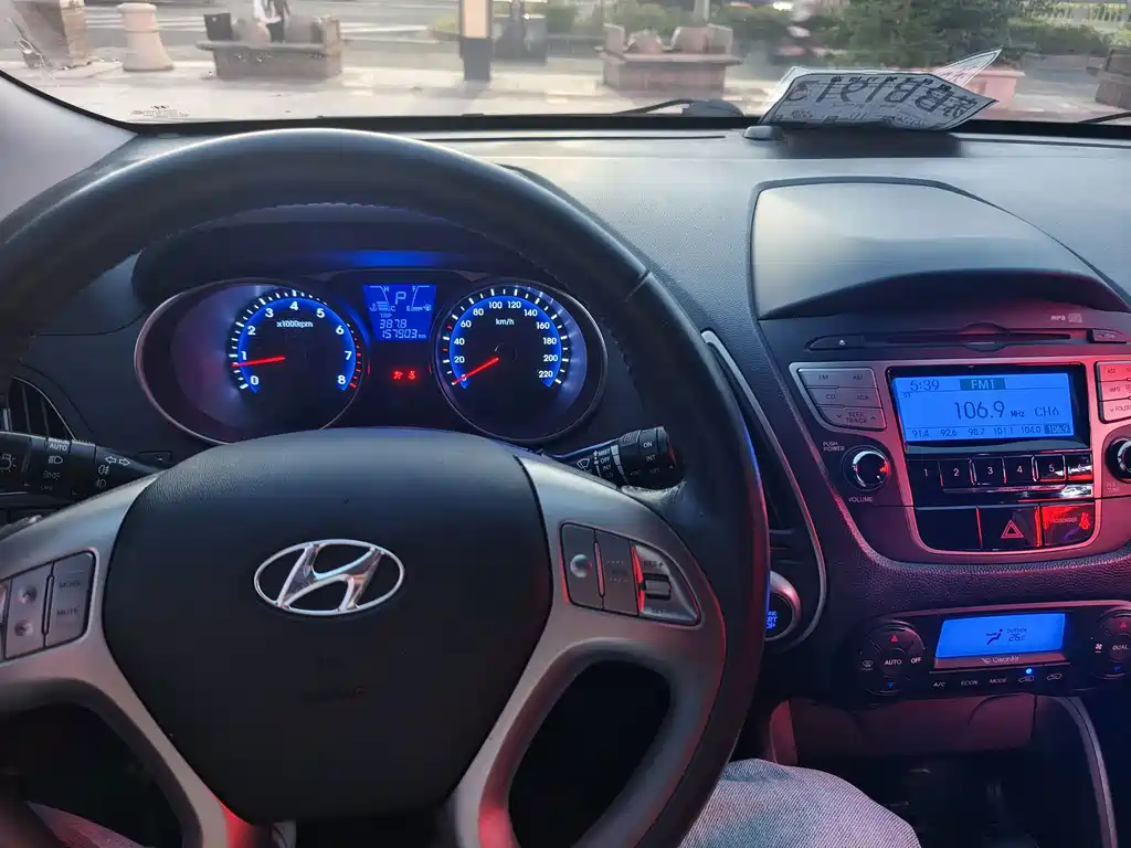 Hyundai ix35 — миниатюра 13