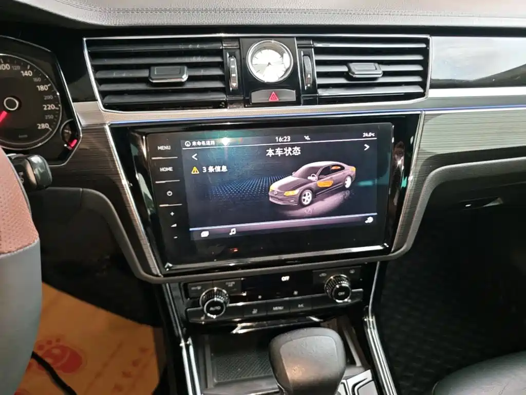 Volkswagen Phideon — миниатюра 13