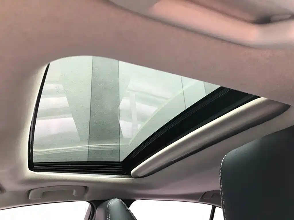 Toyota Corolla — миниатюра 11