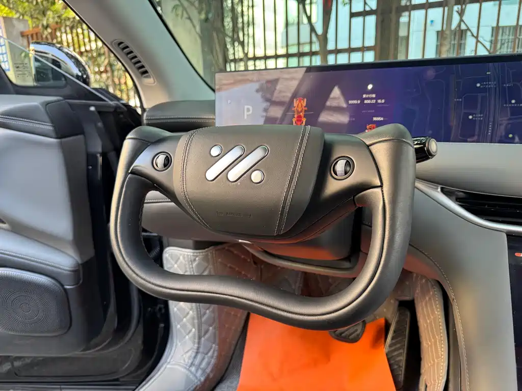 ZHIJI AUTOMOBILE ZHIJI LS6