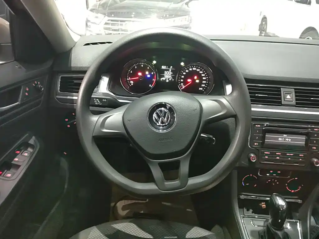 Volkswagen Bora — миниатюра 11