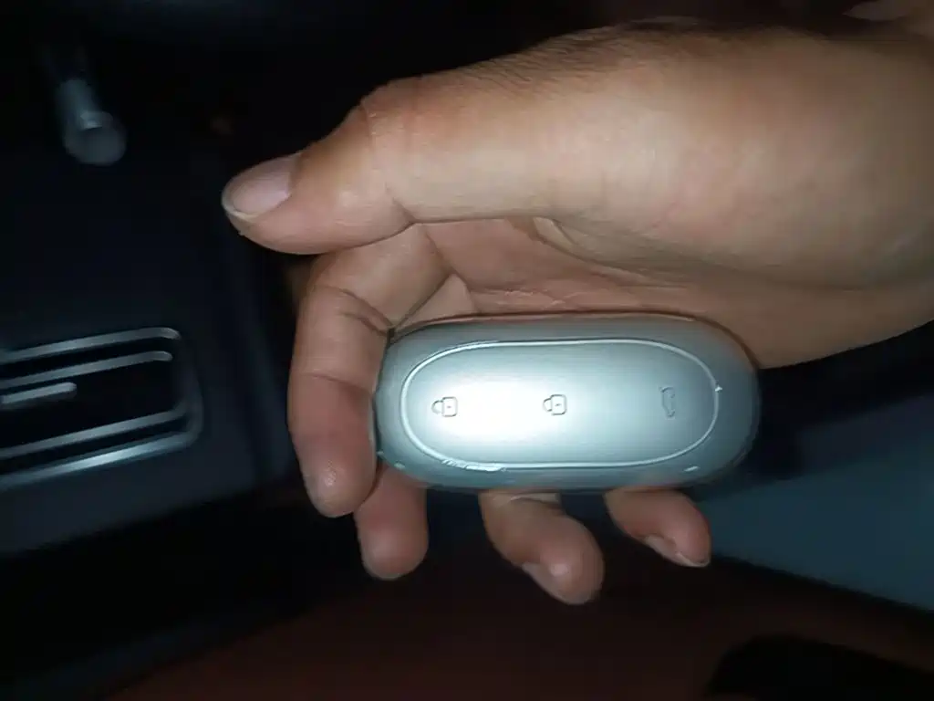 Li Auto Li L8 — миниатюра 9