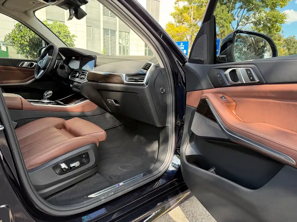 BMW X5 (Import) — миниатюра 34