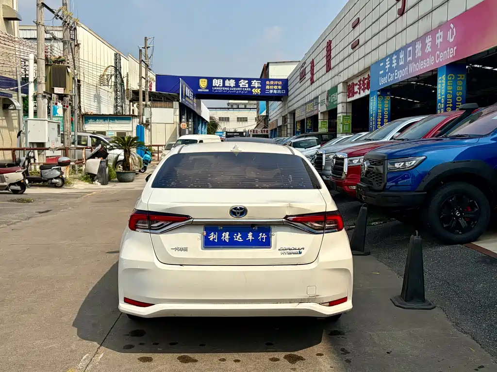 Toyota Corolla — миниатюра 5