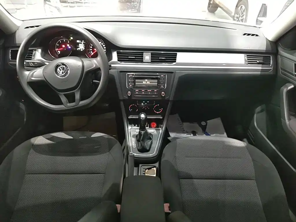 Volkswagen Bora — миниатюра 10