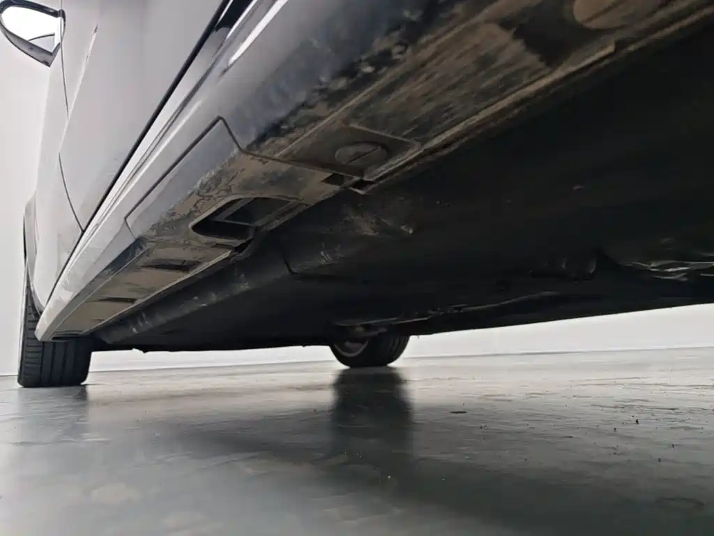 Audi A6L — миниатюра 22