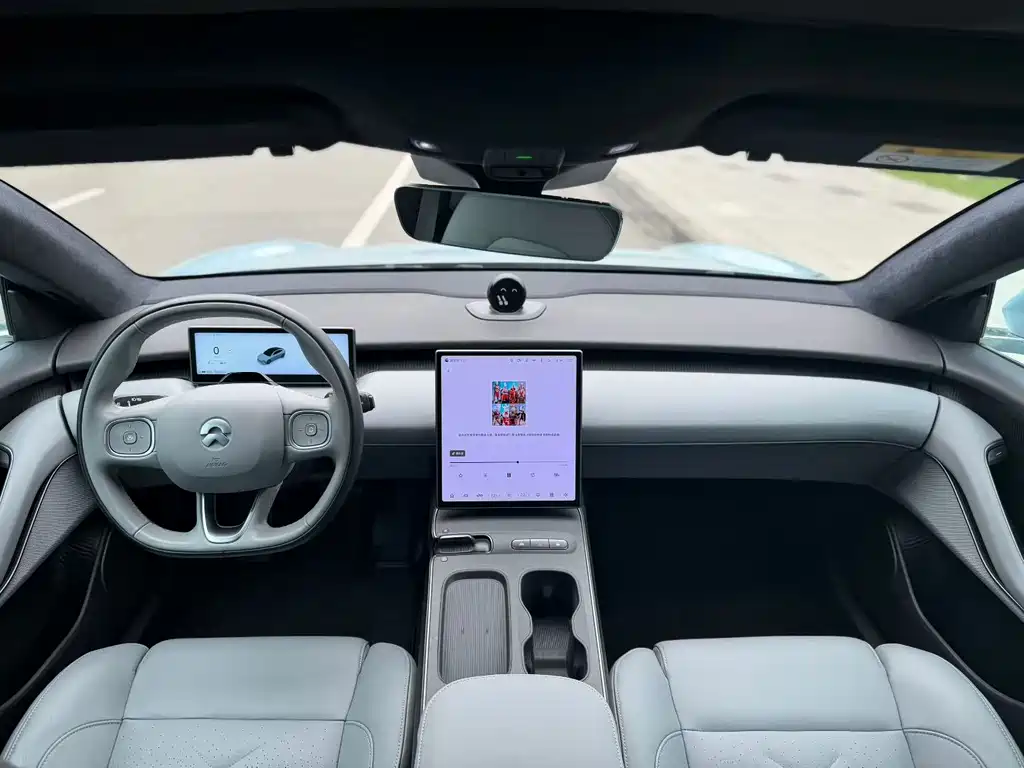 NIO ET5 — миниатюра 4