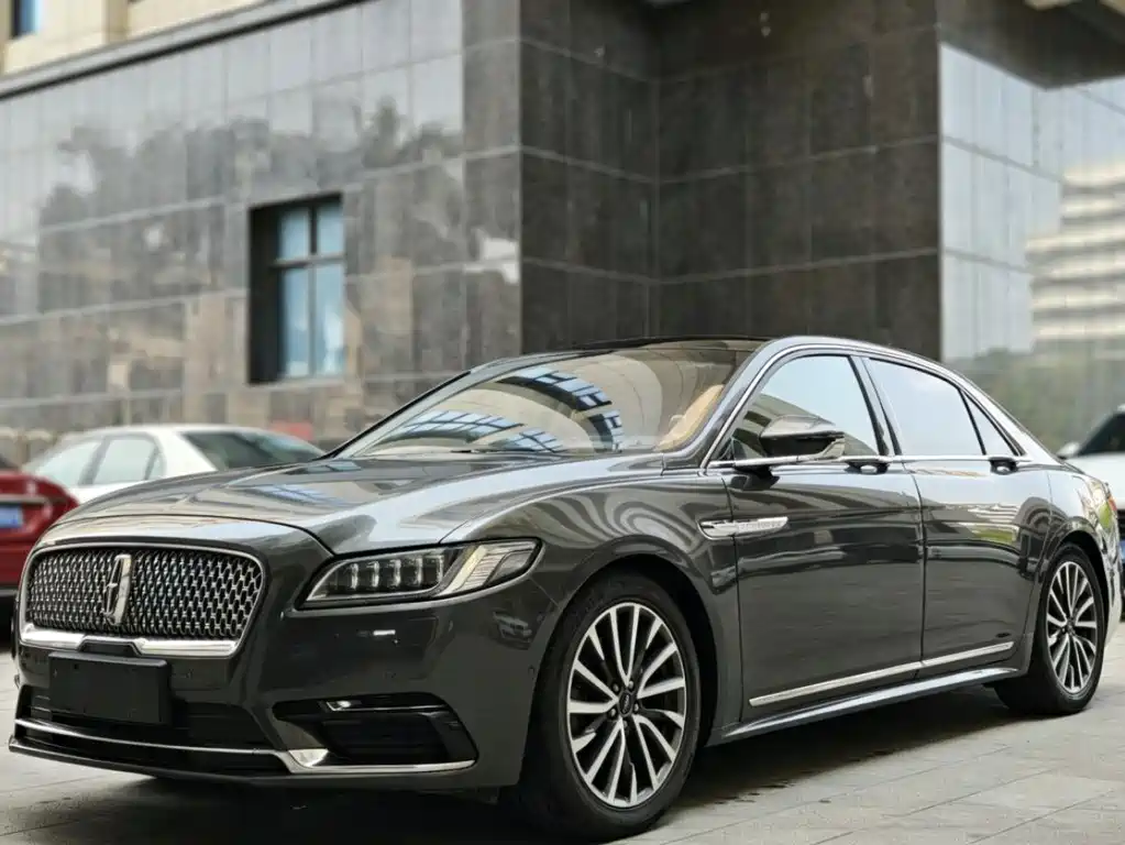 Lincoln Continental 2018