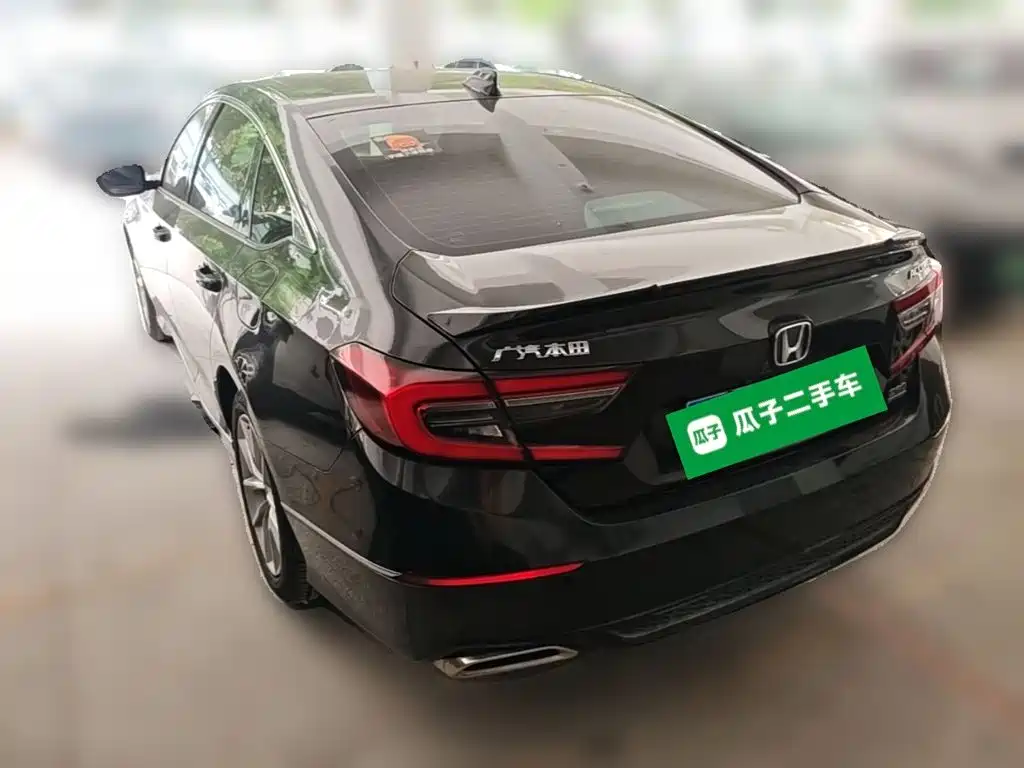 Honda Accord — миниатюра 7