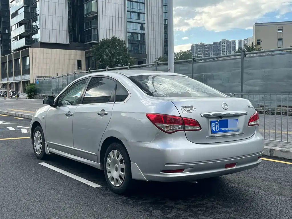 Nissan Sylphy — миниатюра 4