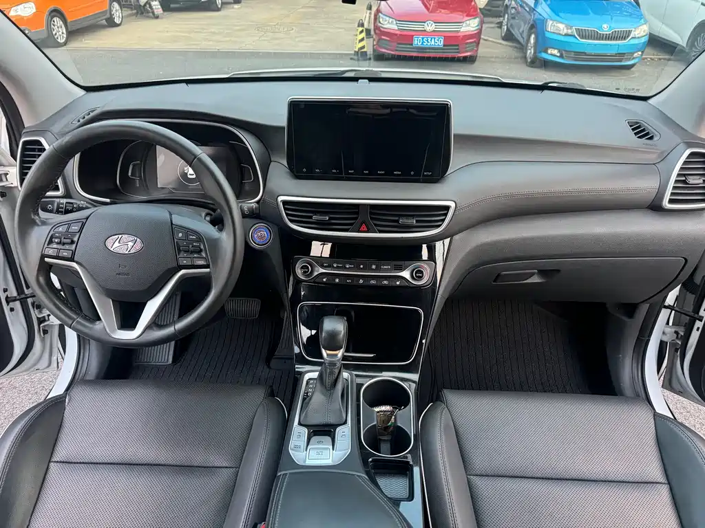 Hyundai Tucson — миниатюра 12