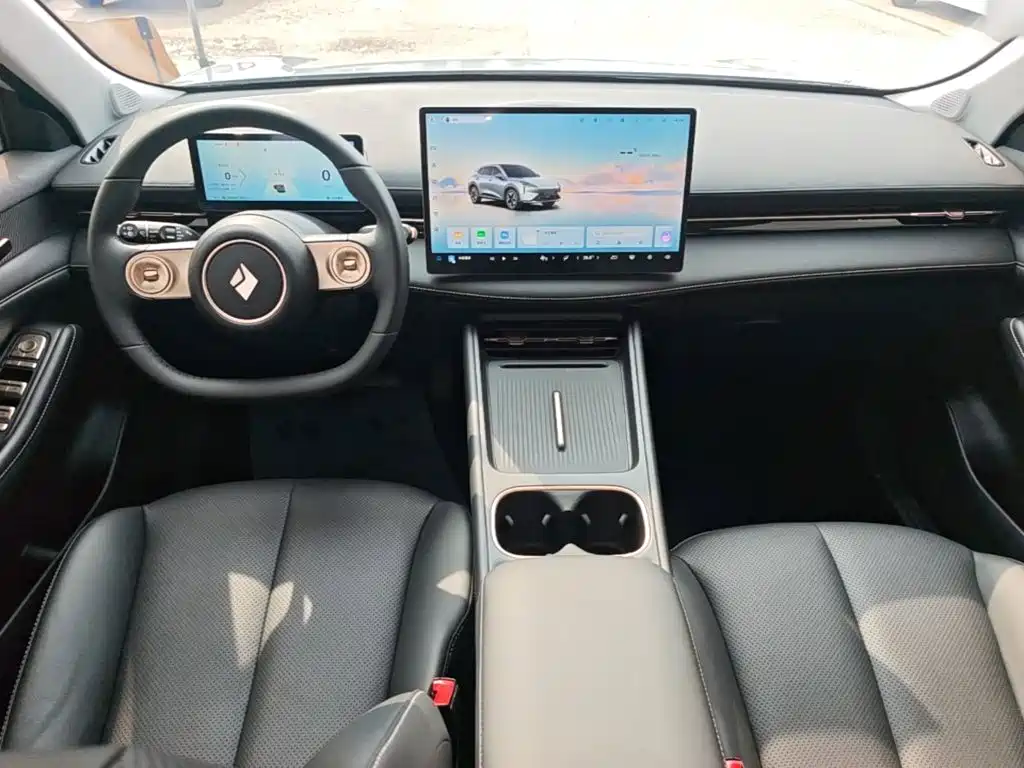 Baojun Yunhai — миниатюра 10