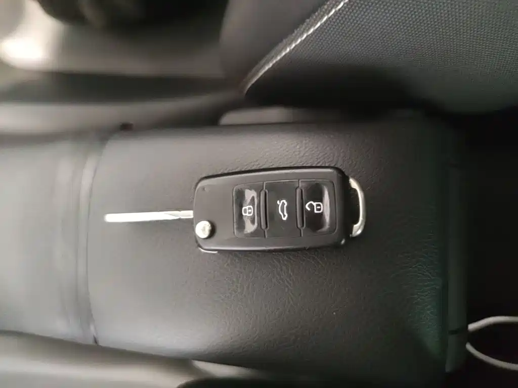 Skoda Rapid — миниатюра 13