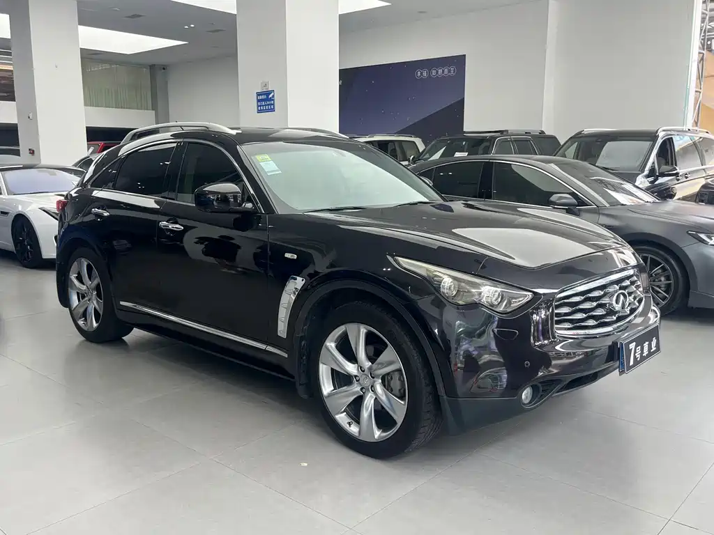 Infiniti FX 2011 FX35