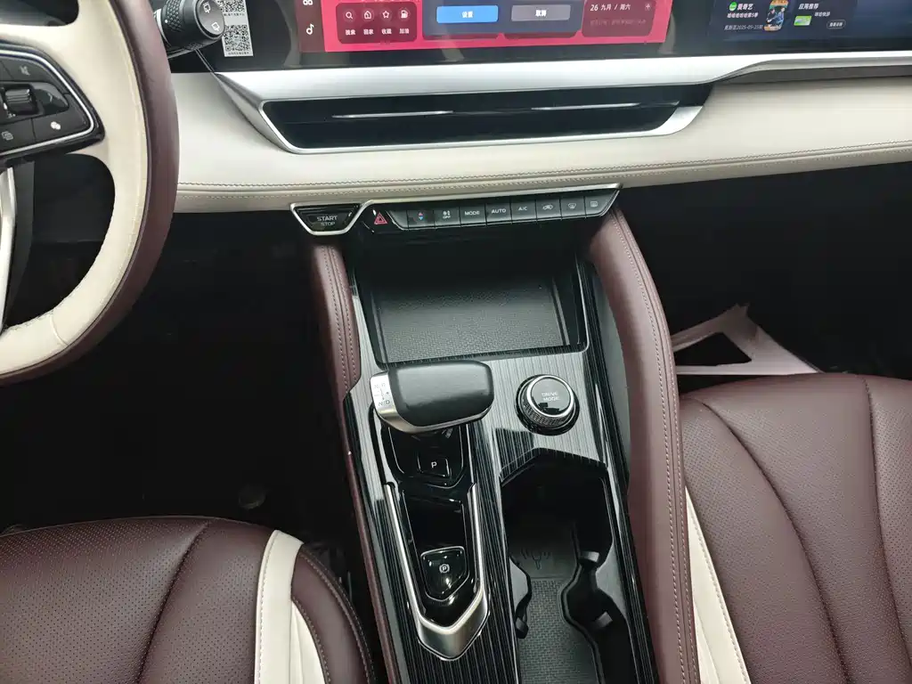 Geely Xingyue L — миниатюра 7