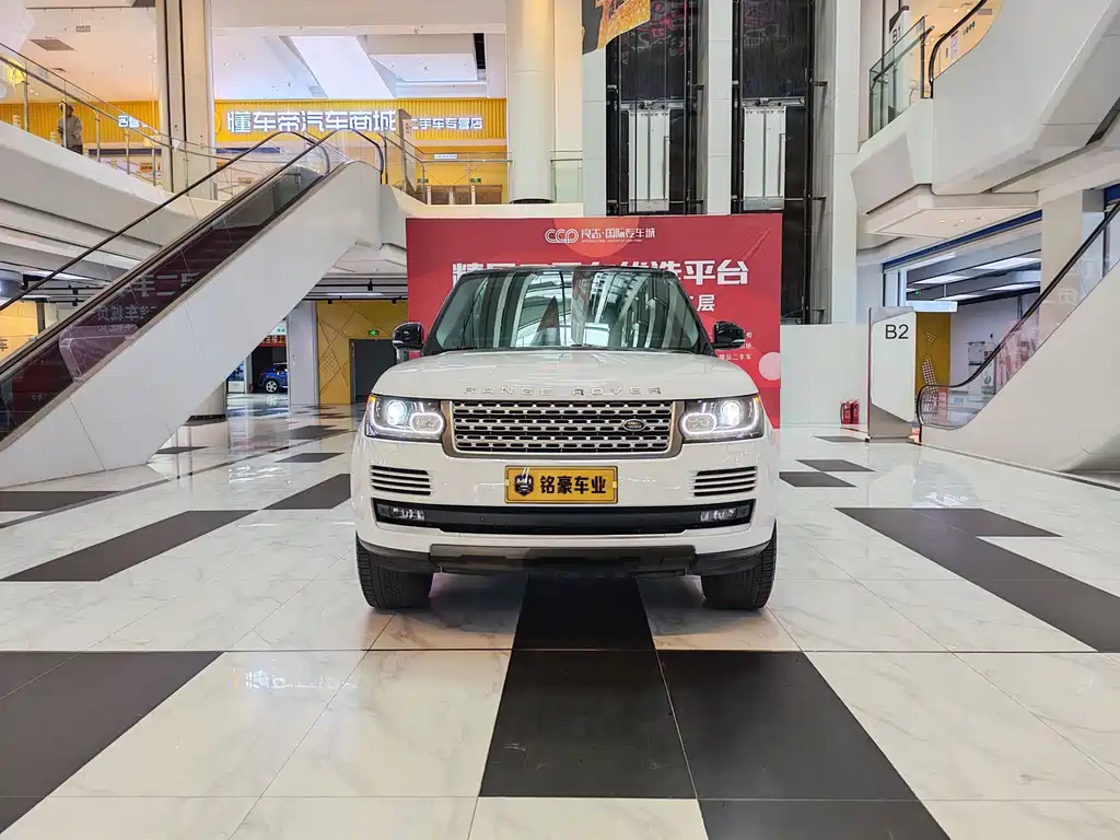 Land Rover Range Rover — миниатюра 2
