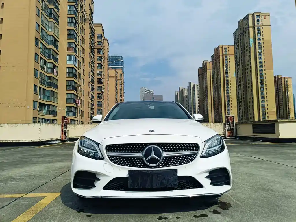Mercedes-Benz C-Class — миниатюра 2