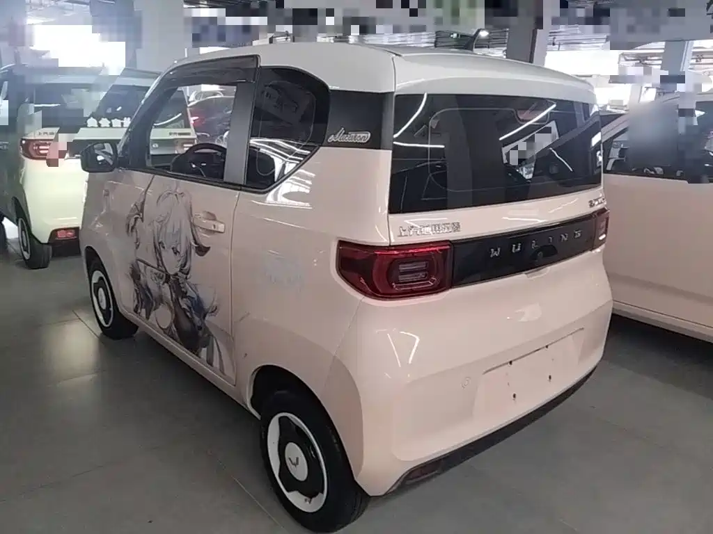 Wuling MINIEV — миниатюра 5