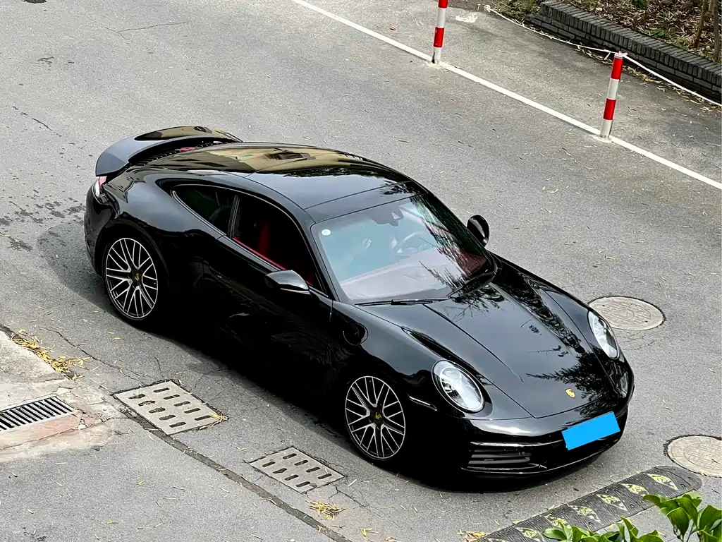 Porsche 911 2022 Carrera 3.0T