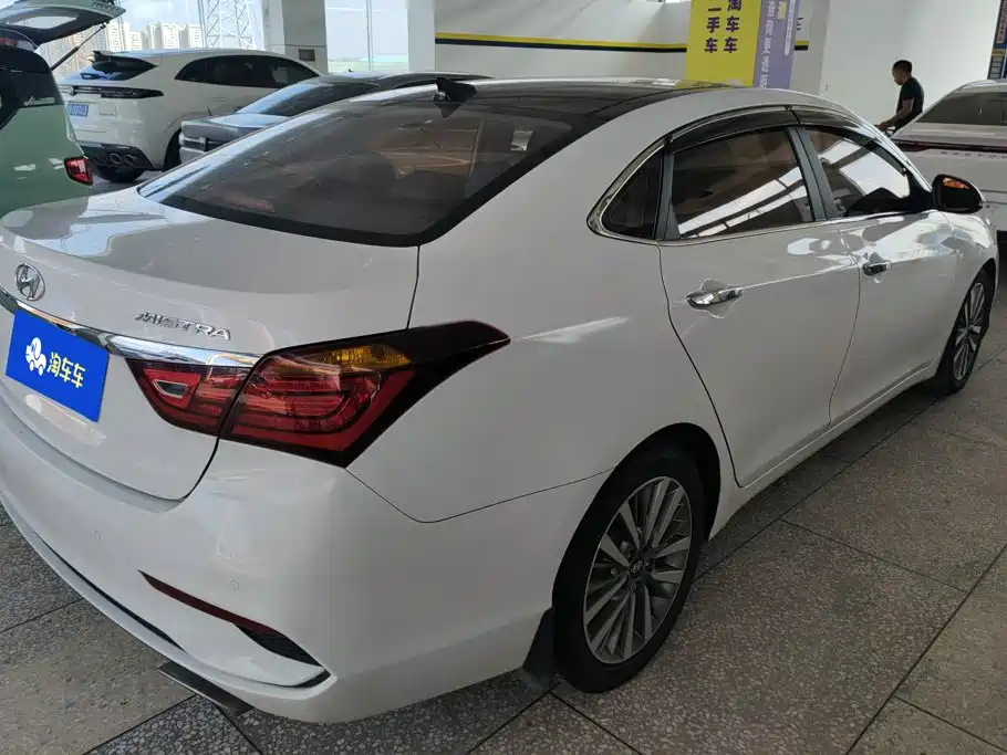 Hyundai Mistra — миниатюра 3