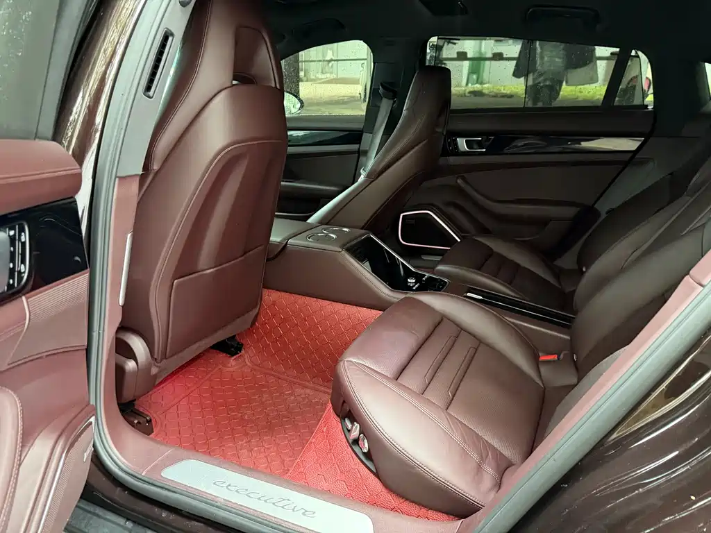 Porsche Panamera — миниатюра 7