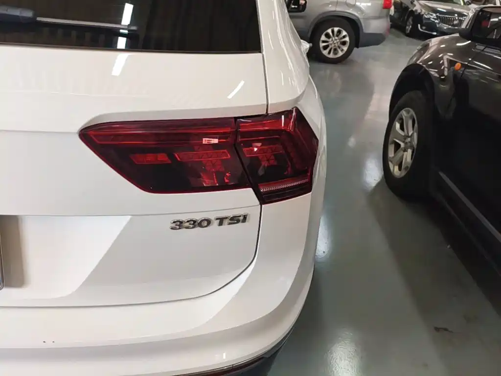 Volkswagen Tiguan — миниатюра 8