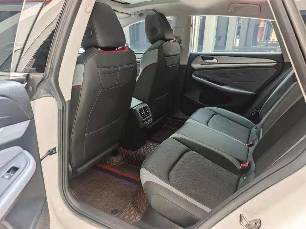 Volkswagen Lamando — миниатюра 12