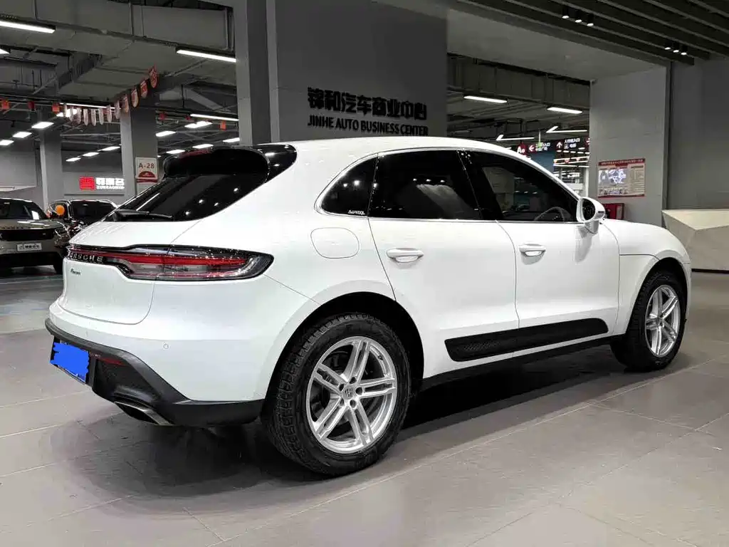 Porsche Macan — миниатюра 4