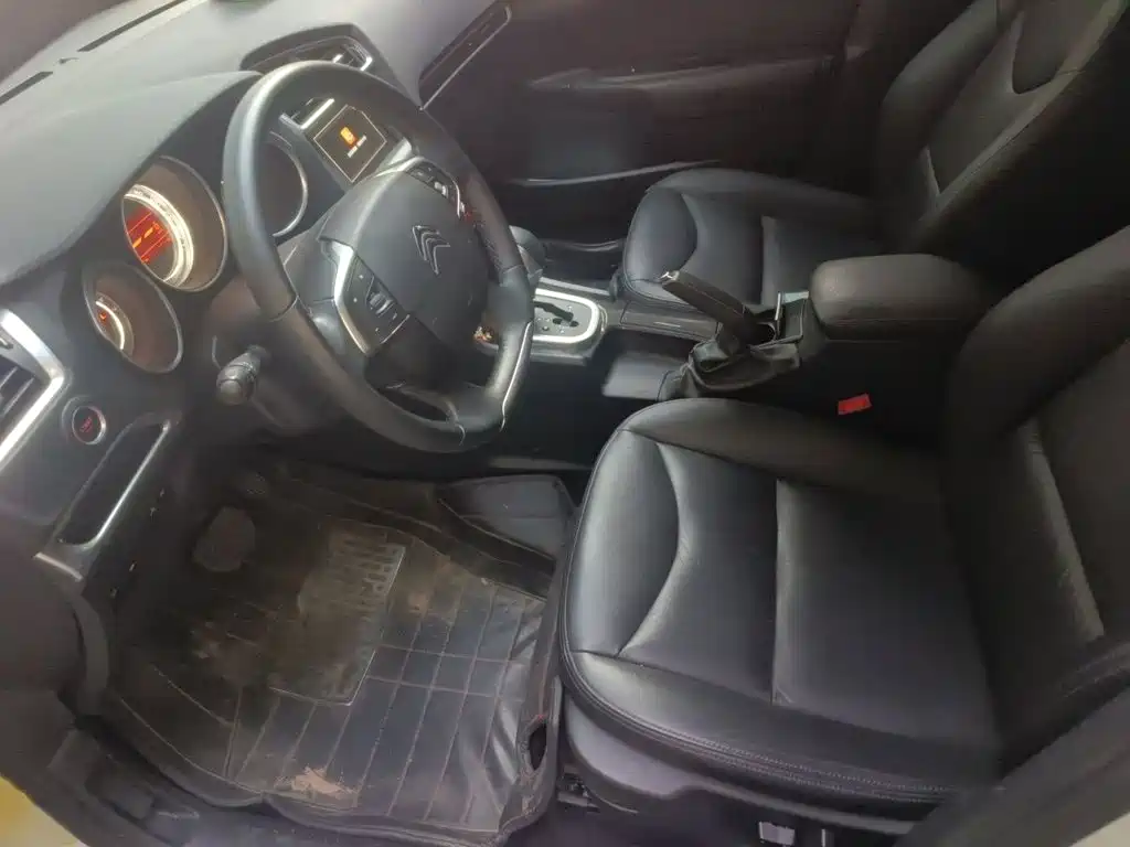 Citroen C4L — миниатюра 8