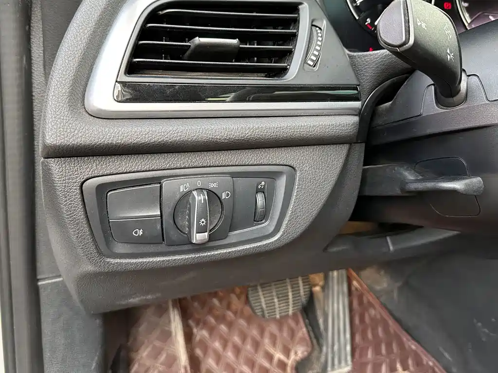 BMW 1 Series — миниатюра 12