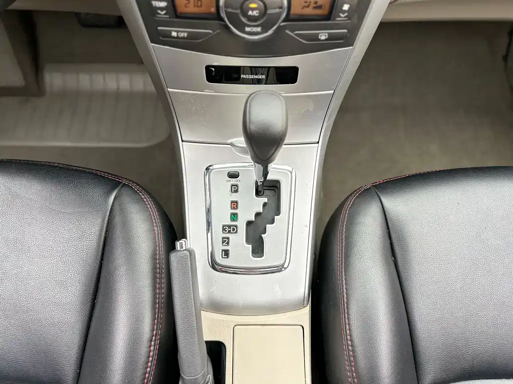 Toyota Corolla — миниатюра 12