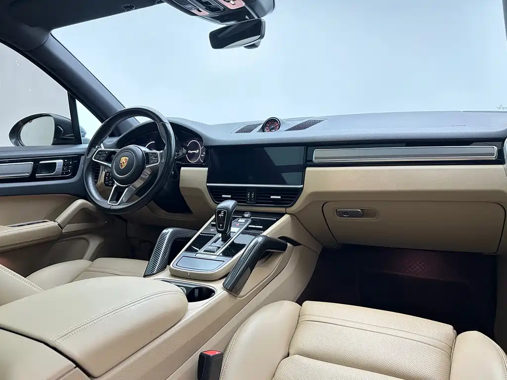 Porsche Cayenne 2018 Cayenne 3.0T