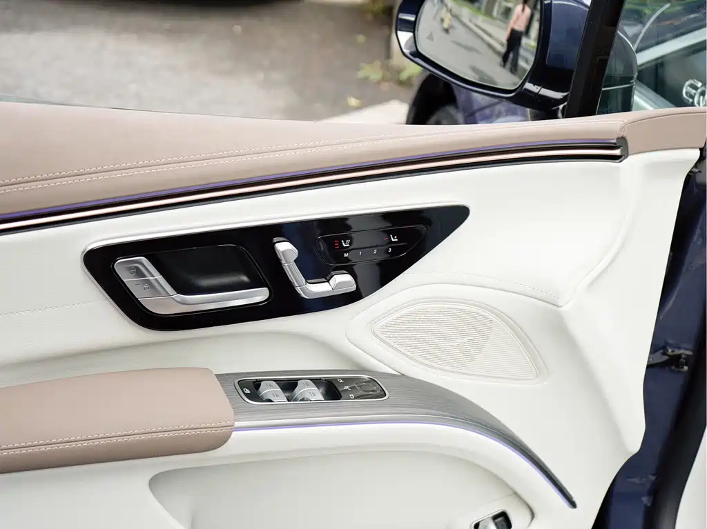 Mercedes-Benz EQS — миниатюра 13