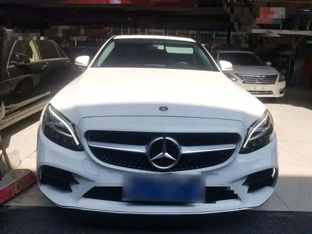 Mercedes-Benz C-Class — миниатюра 3