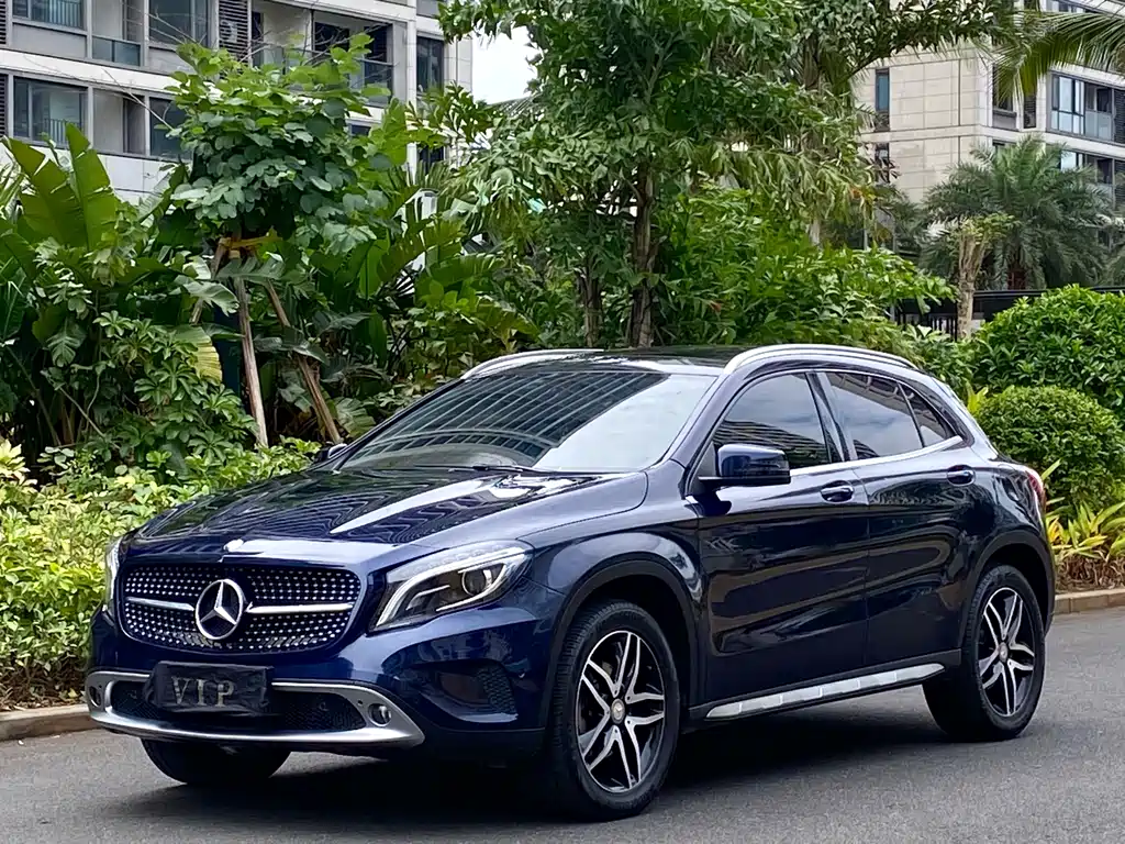 Mercedes-Benz GLA 2016