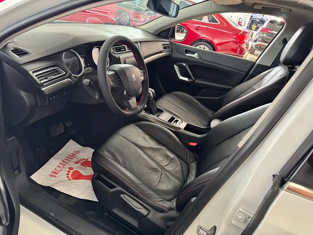 Peugeot 408 — миниатюра 2