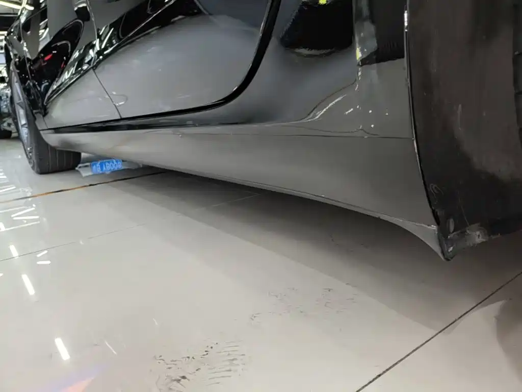 Tesla Model 3 — миниатюра 22