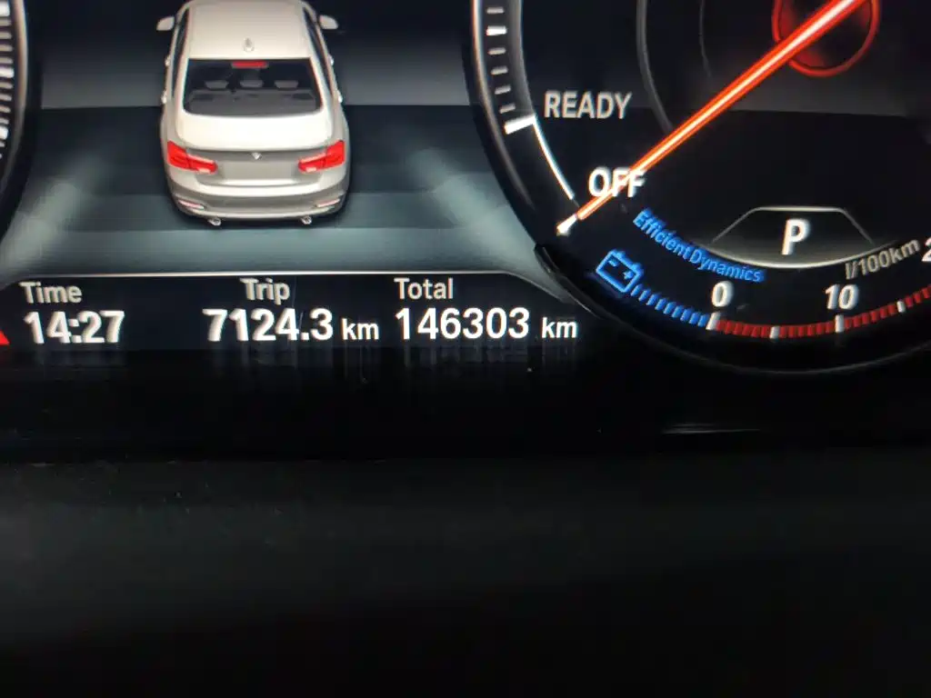 BMW 3 Series — миниатюра 8