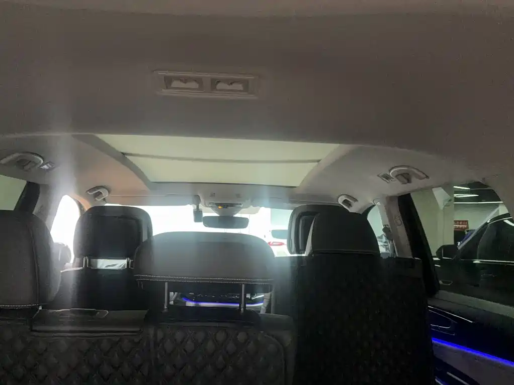 Volkswagen Teramont — миниатюра 8
