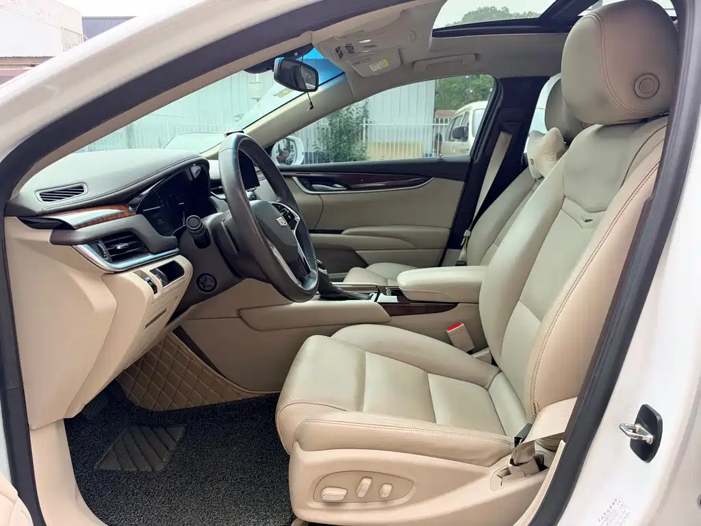 Cadillac XTS — миниатюра 5