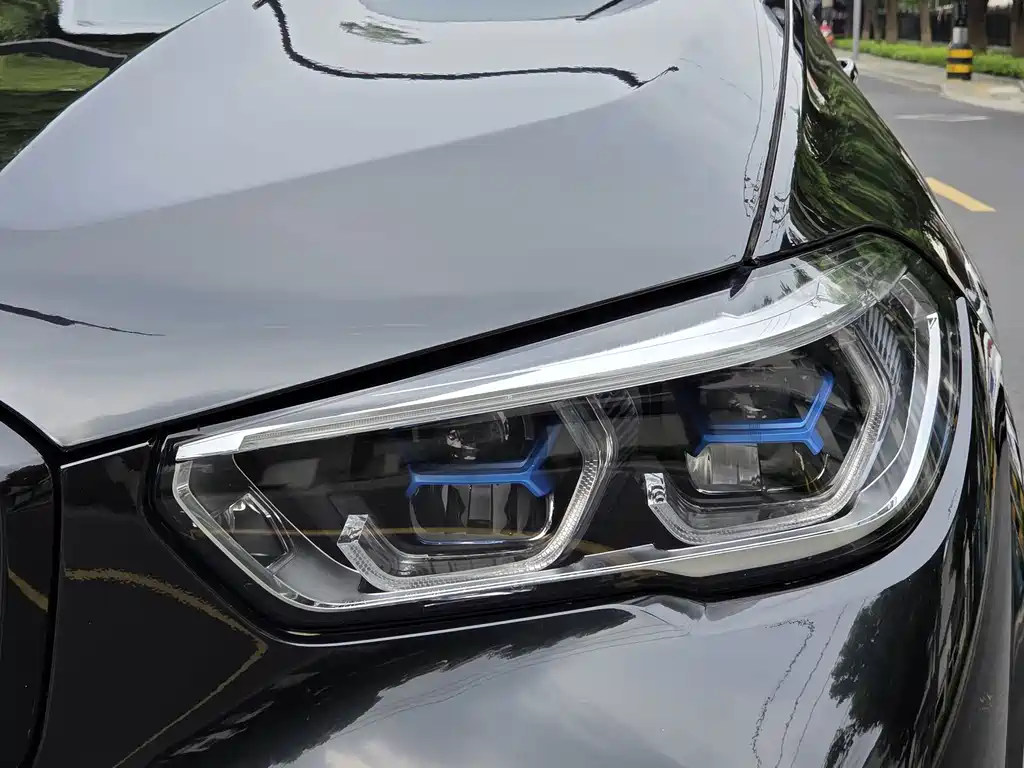 BMW X5 (Import) — миниатюра 4