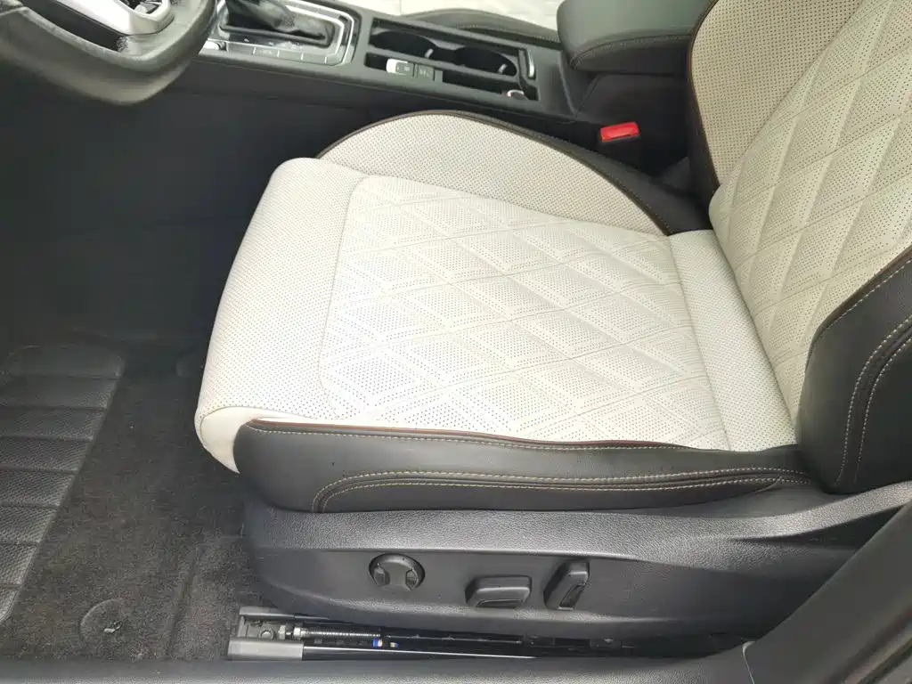 Volkswagen Magotan — миниатюра 20
